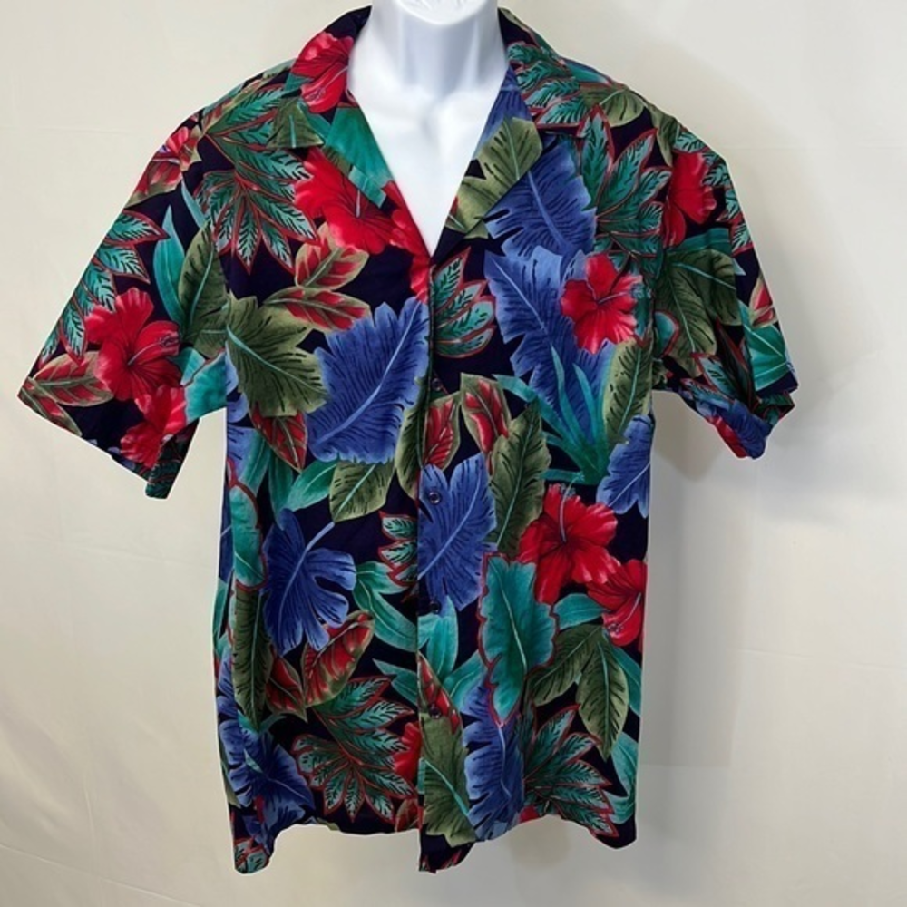 Authentic‎ Halo Hattie Hawaiian Button-down Shirt
